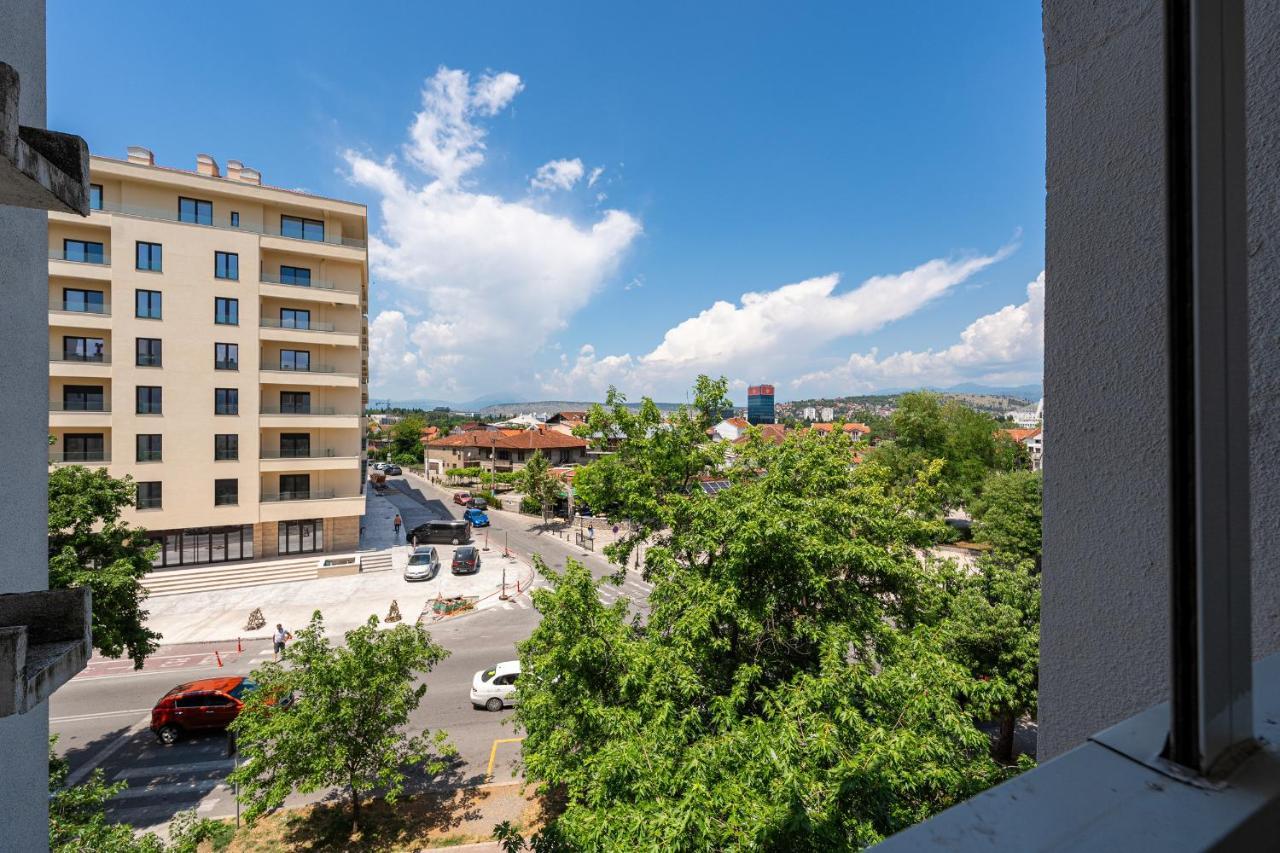Clock Tower Lux Apartment Podgorica Luaran gambar